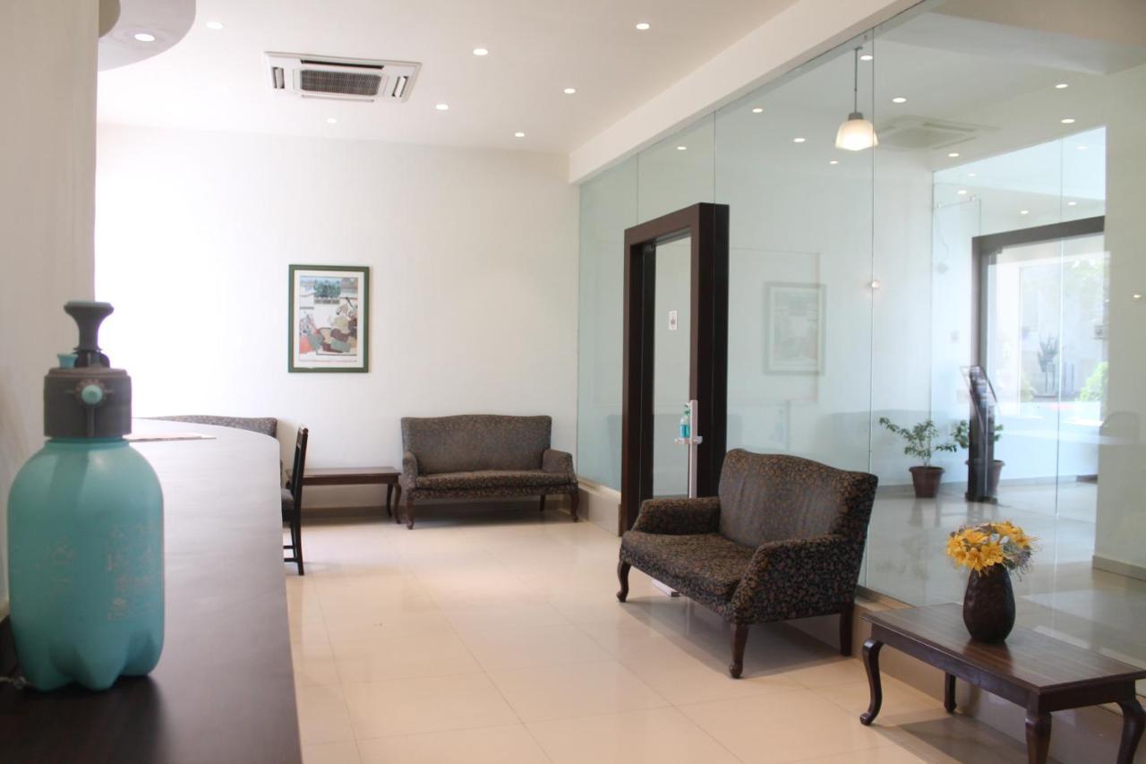 Chryso Hotels Pvt Ltd Ankleshwar Dış mekan fotoğraf