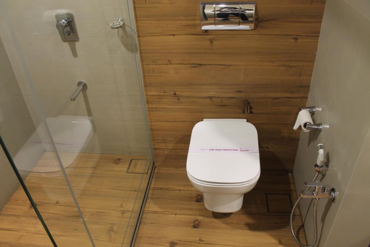 Chryso Hotels Pvt Ltd Ankleshwar Dış mekan fotoğraf